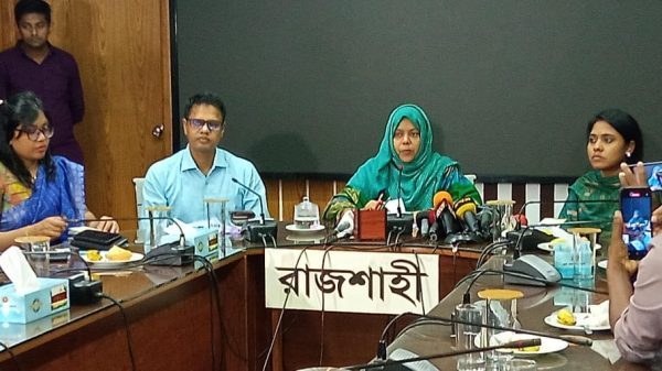 রাজশাহীতে গণমাধ্যমকর্মীদের একসাথে কাজ করার আহ্বান জেলা প্রশাসকের