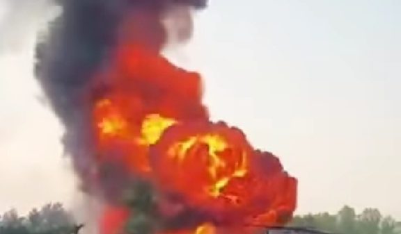 বালিয়াডাঙ্গীতে ৮ প্রতিষ্ঠান পুড়ে ছাই ,ক্ষতি দেড় কোটি টাকা 