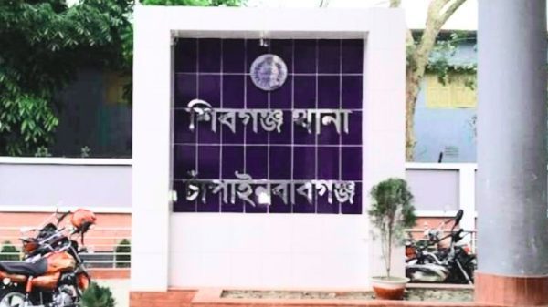 শিবগঞ্জে পরকীয়ায় আসক্ত স্বামী, কলহে স্ত্রীর আত্মহত্যা