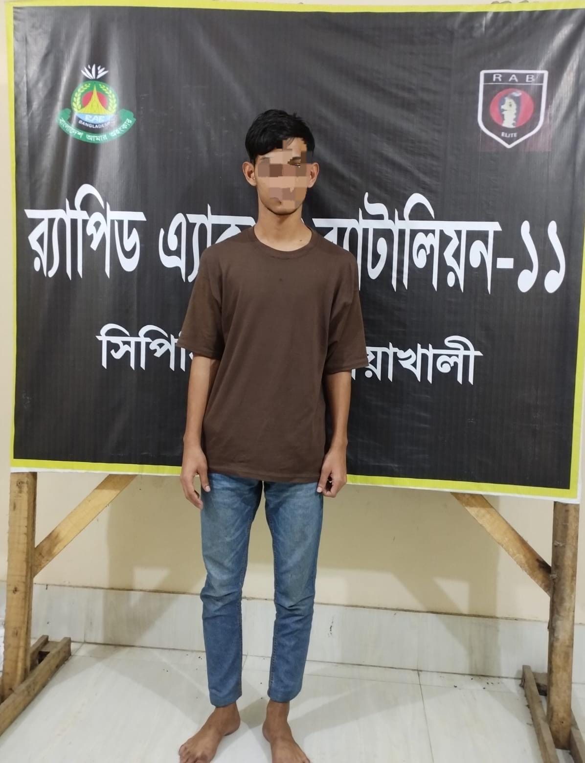 মারধর থেকে এক ব্যক্তিকে রক্ষা করায় কিশোরকে কুপিয়ে হত্যা
