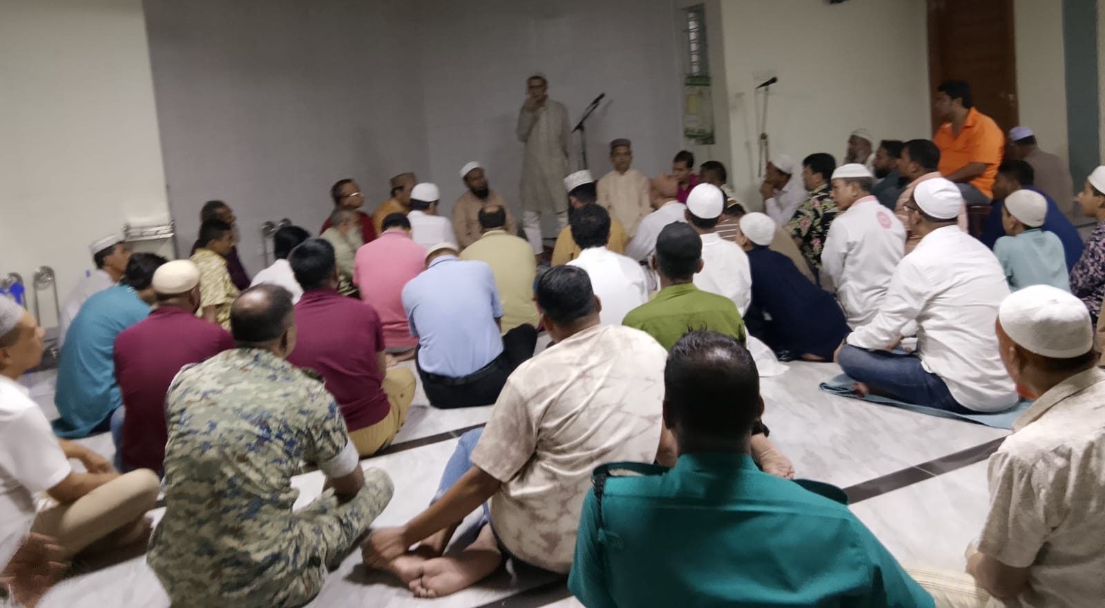 ১৯৯৪ সালের এসএসসি ব্যাচ,প্রয়াত বন্ধুদের স্মরণে দোয়া, মিলাদ ও তবারক বিতরণ