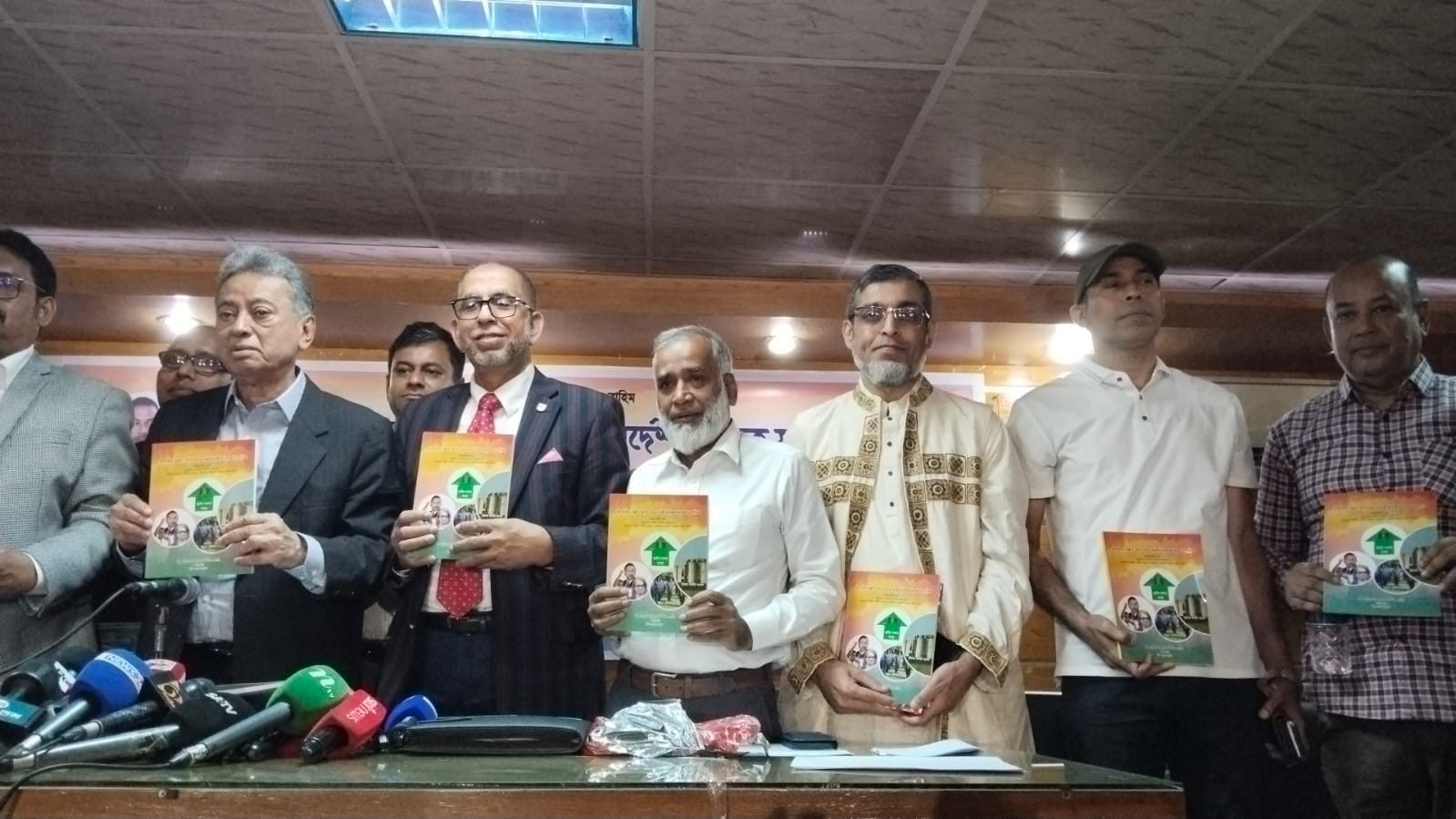 ডক্টর মোহাম্মদ ফয়েজ উদ্দিনের আগামীর উন্নত জাতি গঠনে দিকনির্দেশানামূলক সুপারিশ