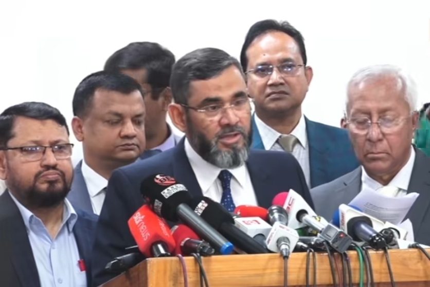 নির্বাচনী আচরণবিধি মানতে মাঠ প্রশাসনকে কঠোর নির্দেশ নির্বাচন কমিশনের