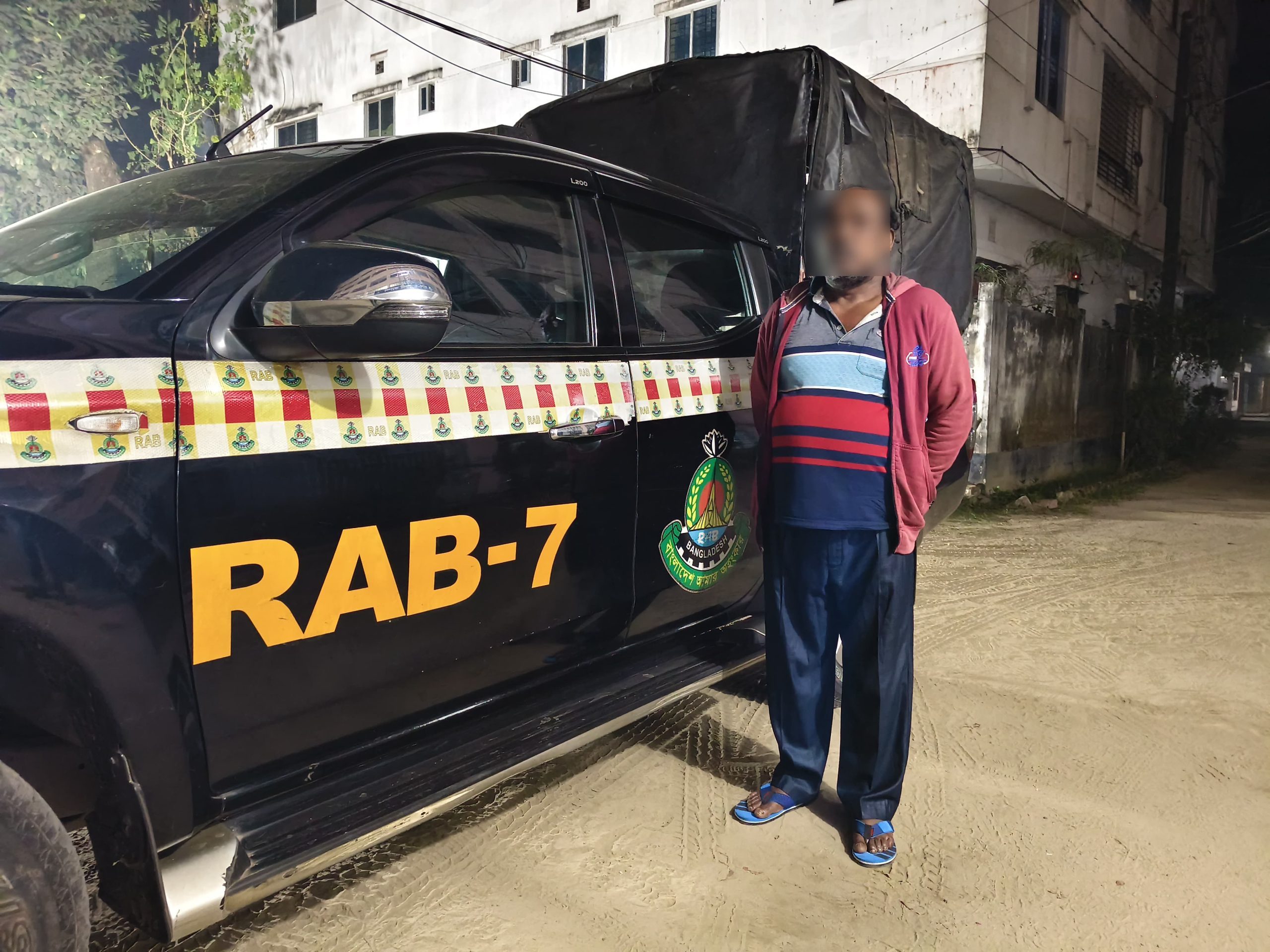 নোয়াখালীতে জমির বিরোধে বড় ভাইকে কুপিয়ে হত্যা, ছোট ভাই গ্রেপ্তার