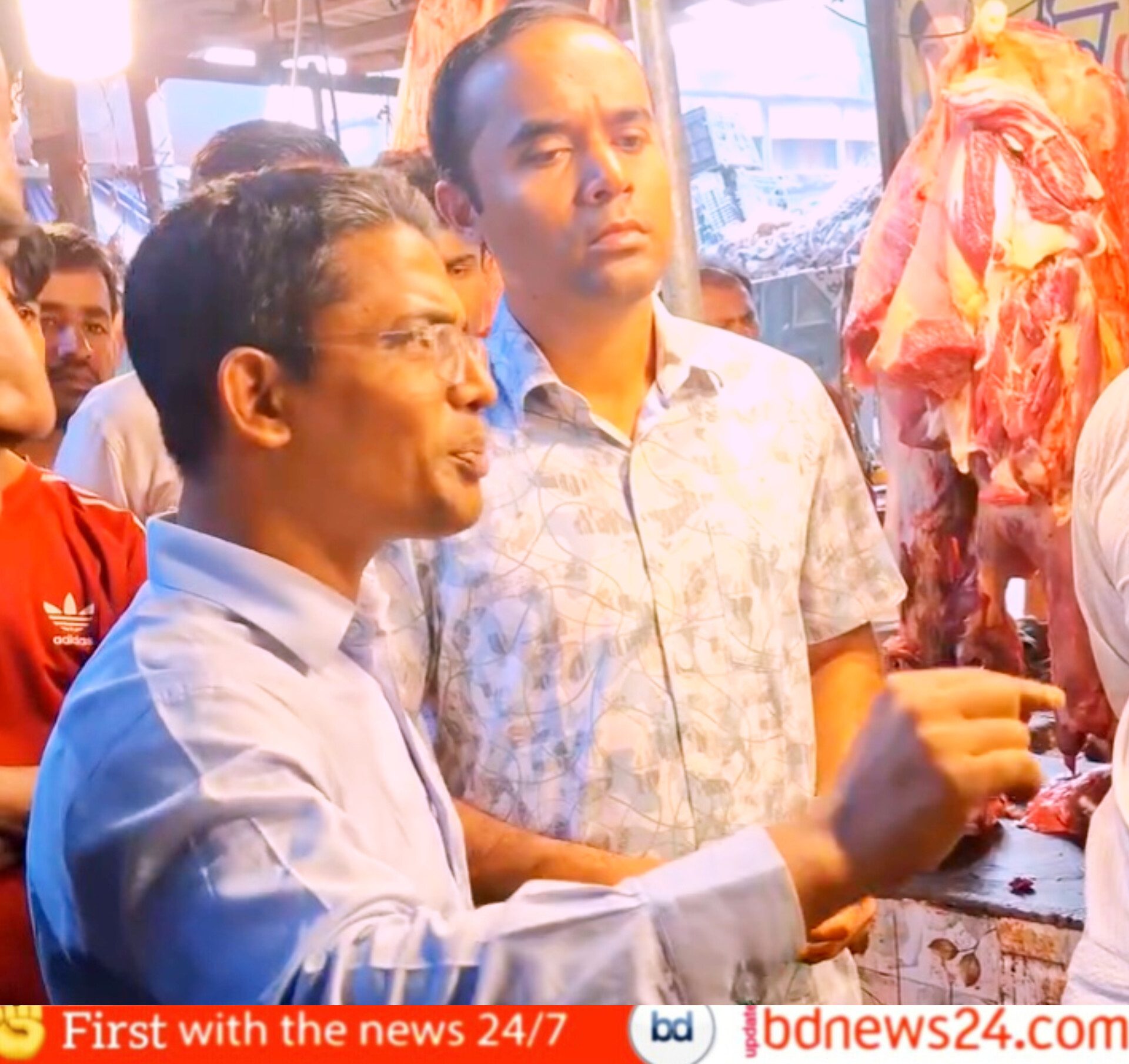 অনিয়ম দেখলেই অ্যাকশন’: বেগমগঞ্জে সাহসী পদক্ষেপে আলোচনায় ম্যাজিস্ট্রেট সাদাত হোসেন