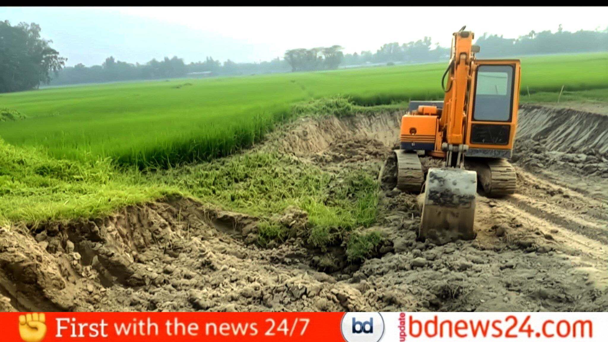 নোয়াখালীতে মাটি খেকোদের তাণ্ডবলীলা”প্রশাসনের জরিমানা কেবলই আইওয়াশ, দণ্ড শেষে শুরু হয় নতুন উদ্যমে লুট”