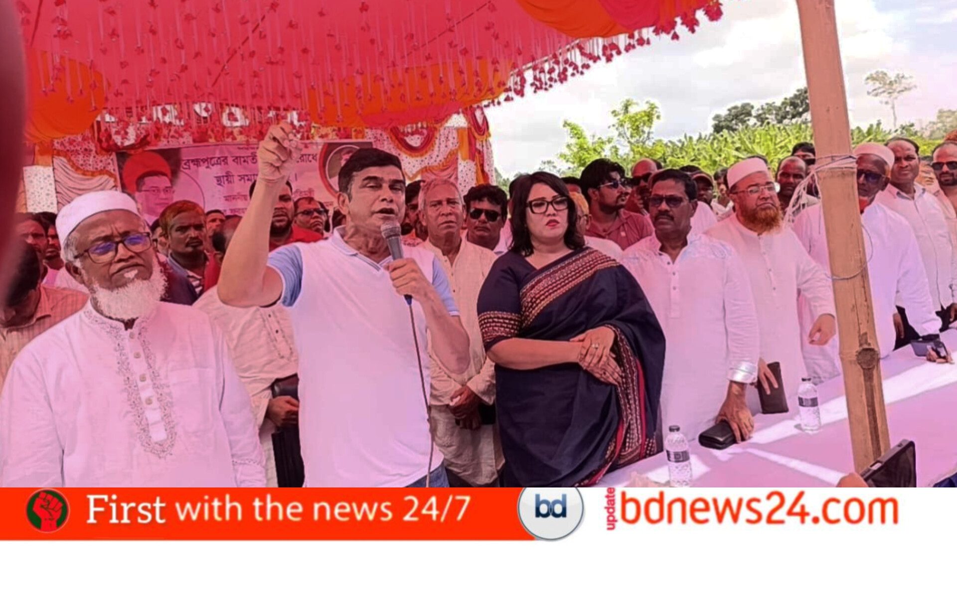 রৌমারী ও রাজিবপুর নদীভাঙন পরিদর্শনে প্রতিমন্ত্রী ফরহাদ হোসেন